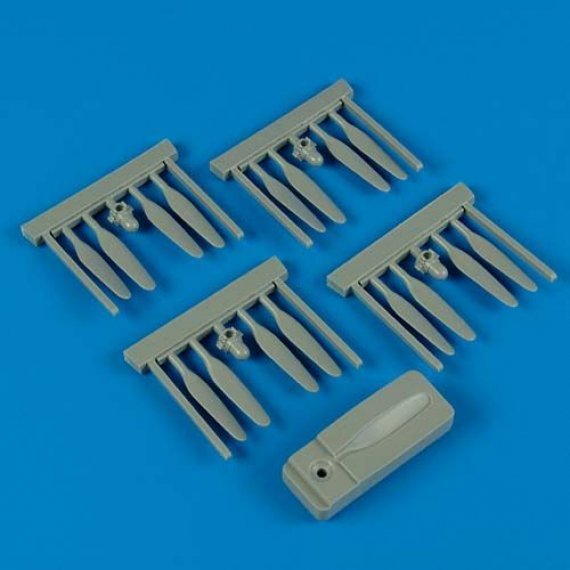 1/72 Consolidated B-24 Liberator propellers w/tool (Hasegawa)