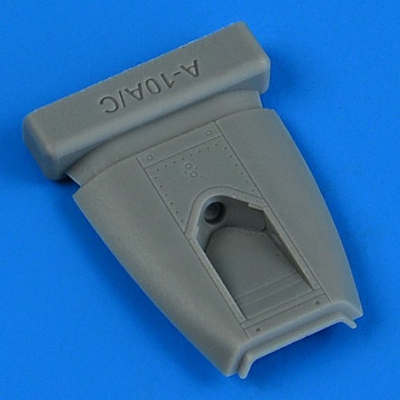 1/72 A-10A/C Thunderbolt II opened fuel access early