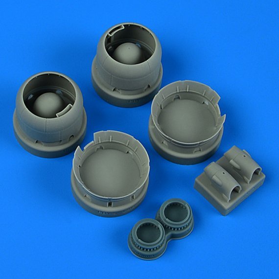 1/72 PBY-5 Catalina correct cowlings opened flaps