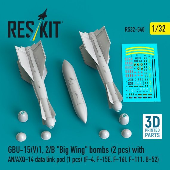 1/32 GBU-15V1, 2/B Big Wing missiles.