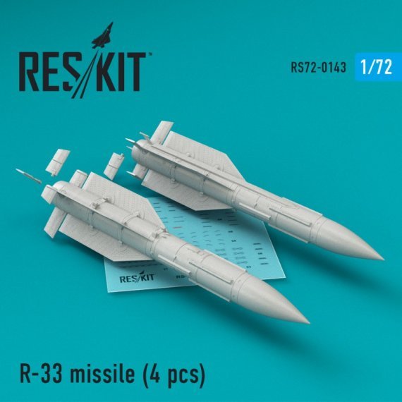 1/72 R-33 missile
