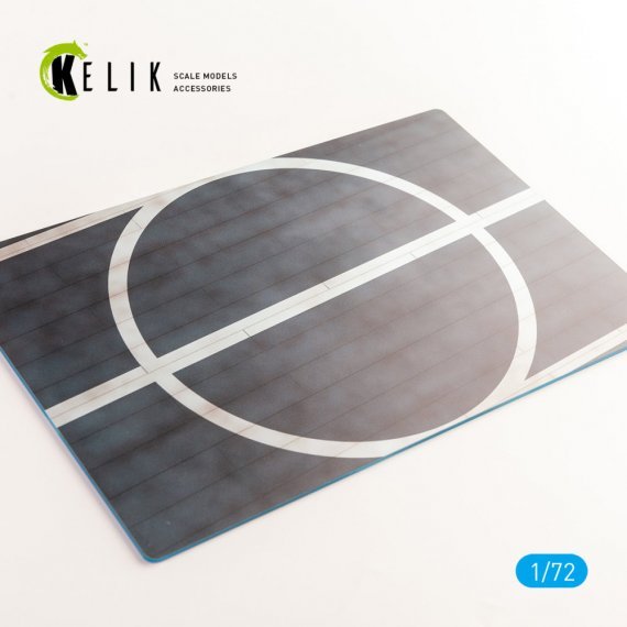 1/72 HMS Ark Royal 1941 base