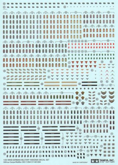 1/35 WWII German Military Insignia (Africa Corps/Waffen SS)