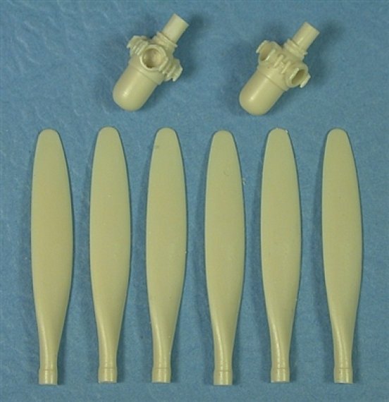 1/48 Hamilton Standard 11' 7 dia. 3-Blade Props & Spinners
