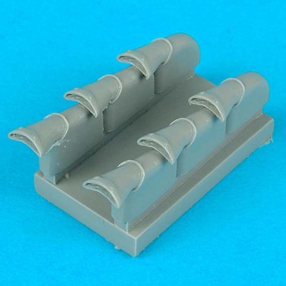 1/32 Spitfire Mk. V exhaust (HAS)