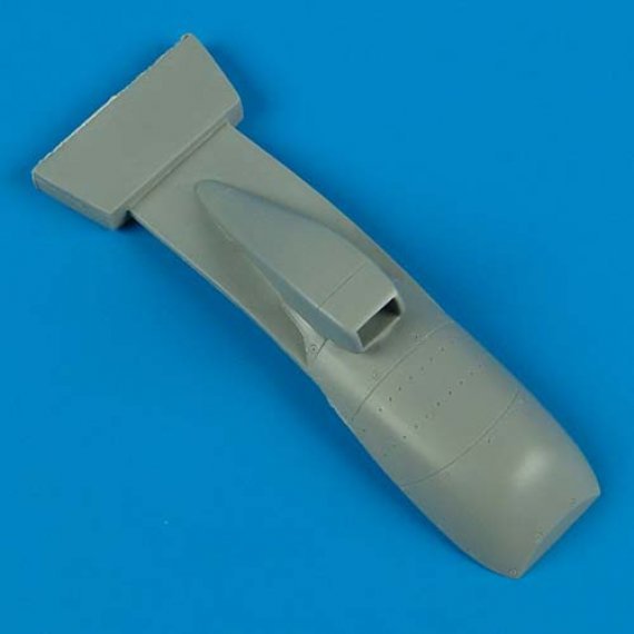 1/48 Spitfire Mk. Vb trop engine cover (TAM)