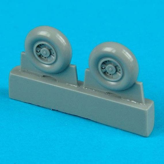 Quickboost Upgrade set: Spitfire F Mk. IX Correct wheels