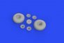 Brassin 1/48 B-17 wheels rhomboid tread image 3