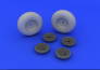 1/72 B-17G wheels image 1