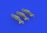 Brassin 1/35 WWII German 10 ton jacks image 1