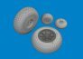 Brassin 1/48 P-40N wheels cross tread for Eduard image 1