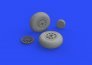 Brassin 1/48 P-51D wheels oval tread image 3