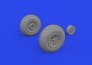 Brassin 1/72 P-51D wheels cross tread for Eduard image 2
