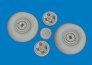 Brassin 1/24 Spitfire Mk.VIII wheels 4 spoke for Airfix image 3