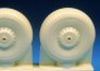 1/72 Avro Lancaster Mainwheels Block Tread image 2