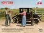 ICM 1/35 Doctor on Call 1918 Model T & 4 figurines
