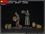 1/35 German Soldiers with Jerry Cans image 2