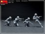 1/35 Soviet Tank Riders set No.2 image 3
