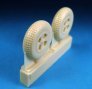 1/48 British 4-Slot 32 Mainwheels  Block Tread image 3