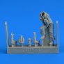 1/48 USAF Fighter Pilot on the ladder