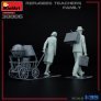 1/35 Refugees Teachers Family 2 figure & luggage image 3