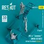 1/32 MJ-4 Jammer MHU-83 B/E driver & airmen sc.1 image 3
