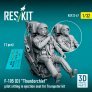 1/32 F-105 D Thunderchief pilot sitting