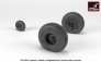 1/32 Hughes AH-64A Apache wheels with weighted tires
