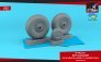 1/32 Avro Lancaster wheels mid type with weighted tyres