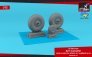 1/72 Avro Lancaster wheels early type with weighted tyres