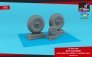 1/72 Avro Lancaster wheels mid type with weighted tyres